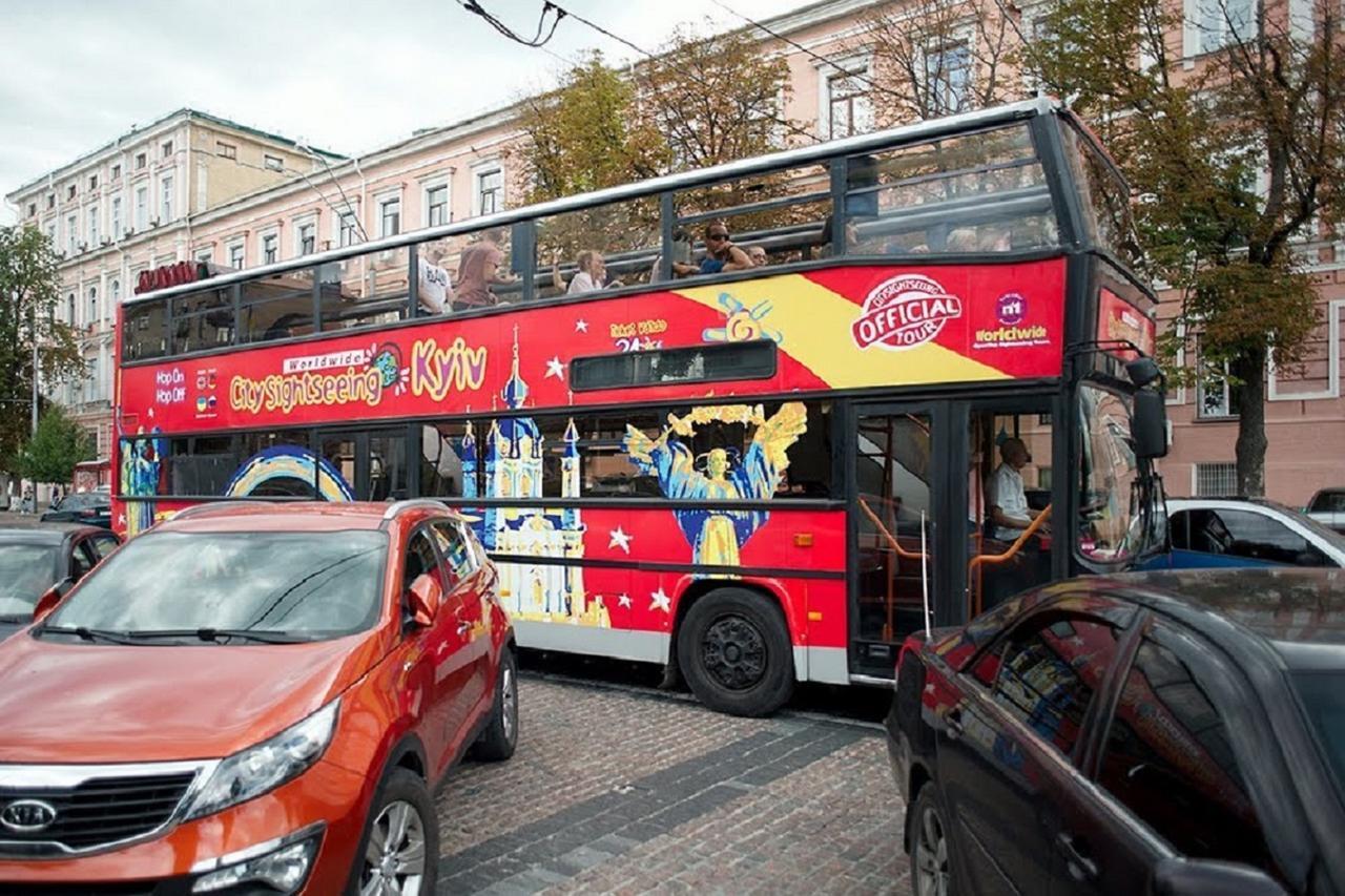 Podil Apart Near Poschtova Square History Center Kiev Buitenkant foto