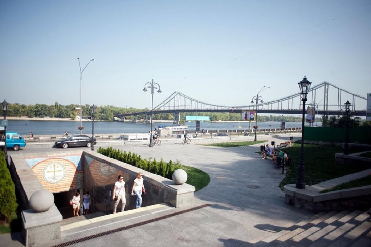 Podil Apart Near Poschtova Square History Center Kiev Buitenkant foto