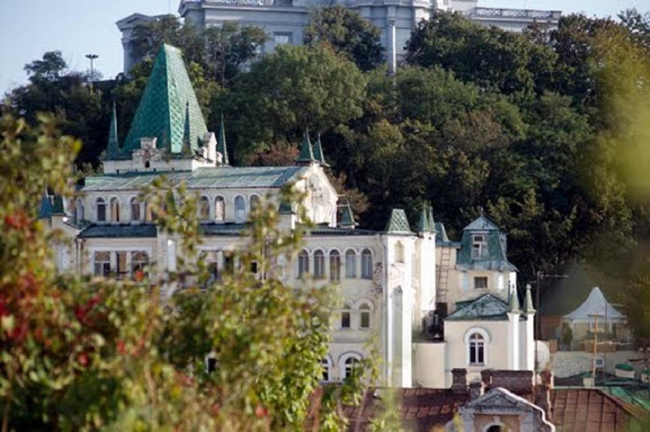 Podil Apart Near Poschtova Square History Center Kiev Buitenkant foto